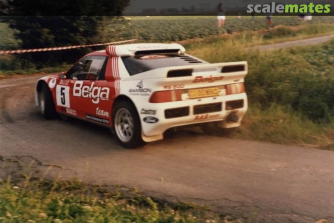 View album, image #1