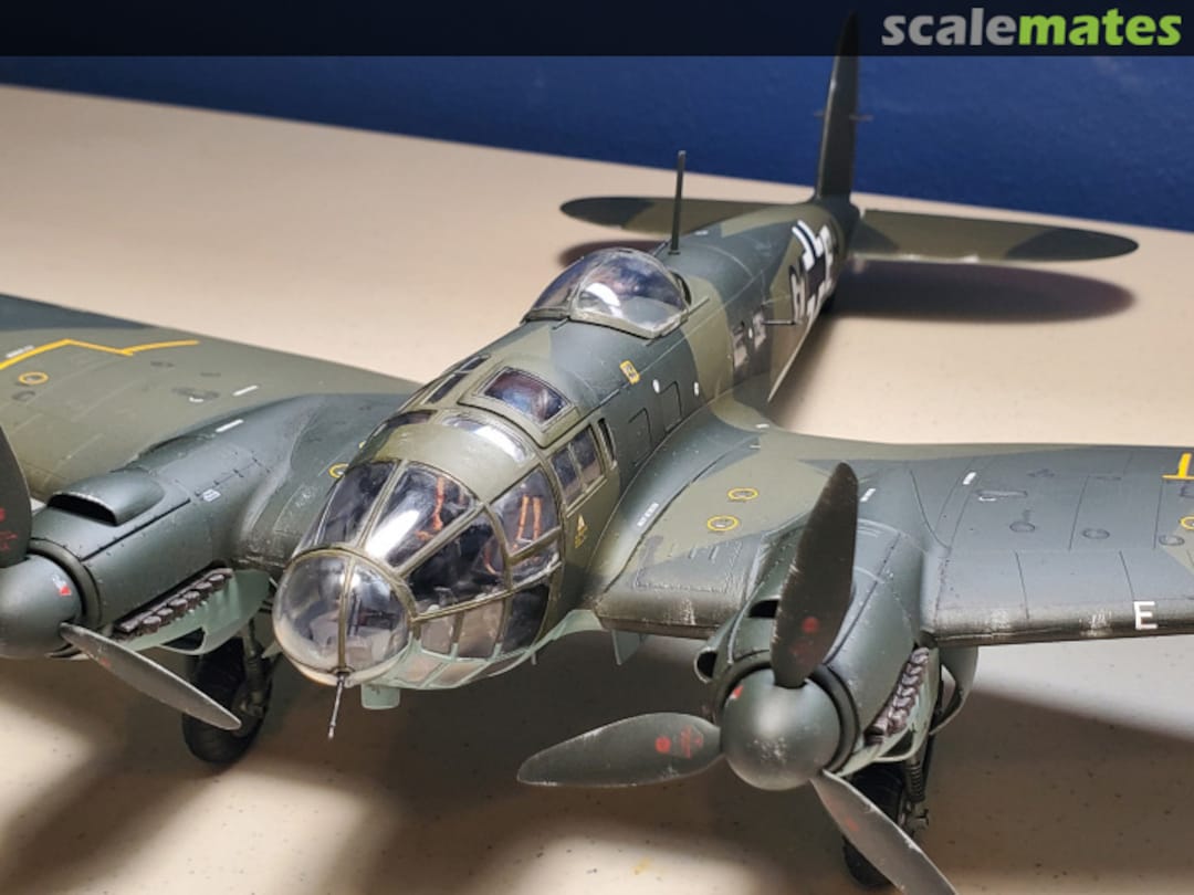 View album, image #1