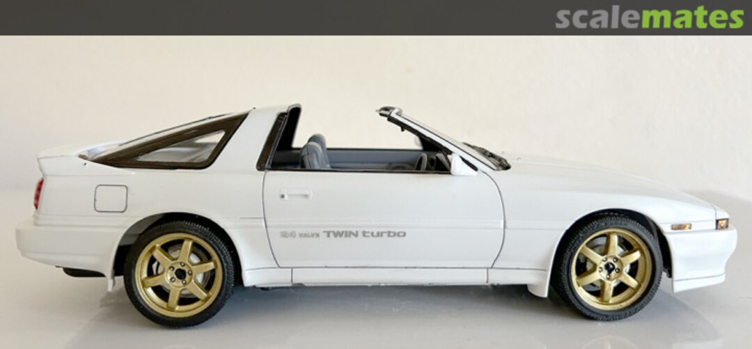 View album, image #3