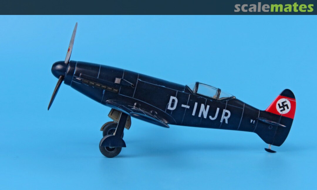 View album, image #1