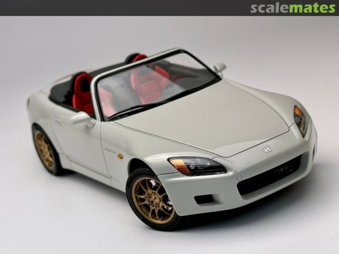 View album, image #1