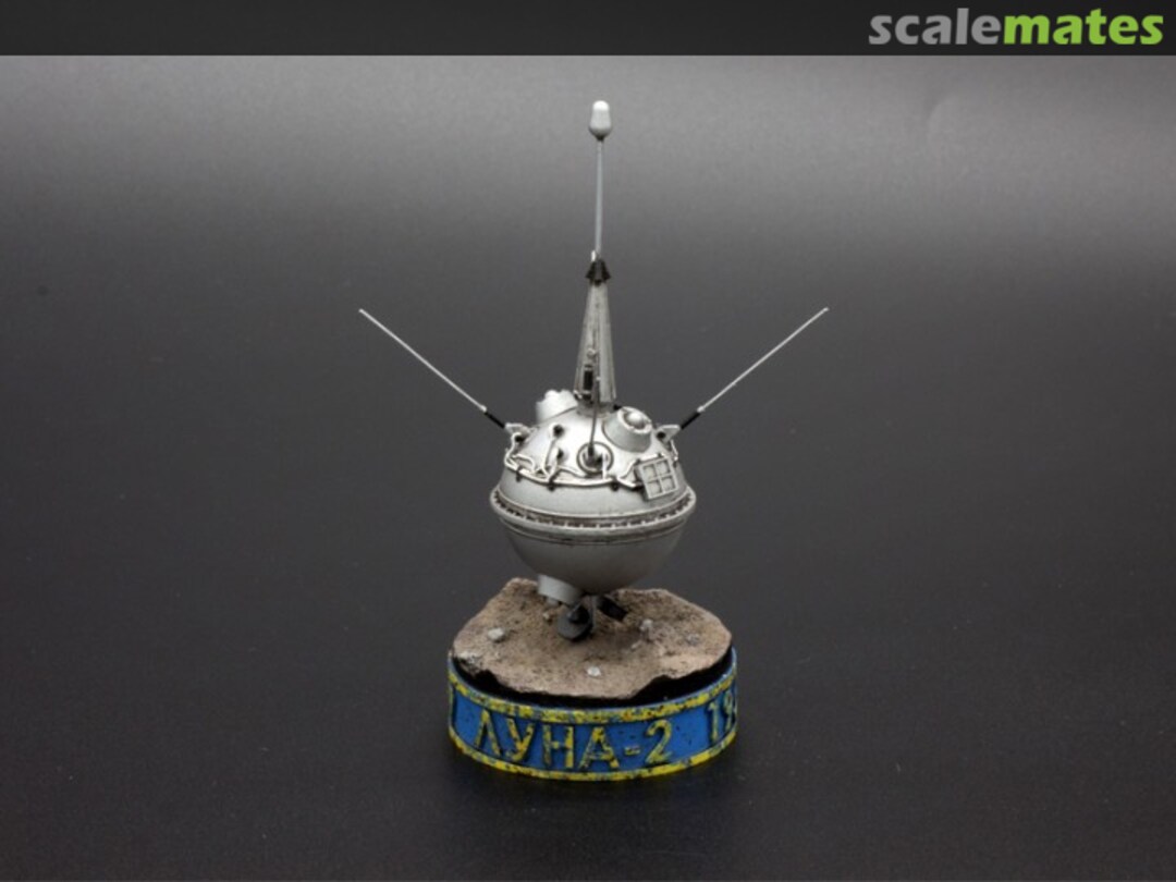 View album, image #1