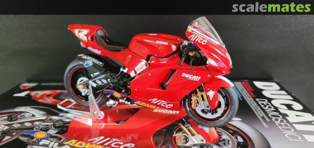 View album, image #1