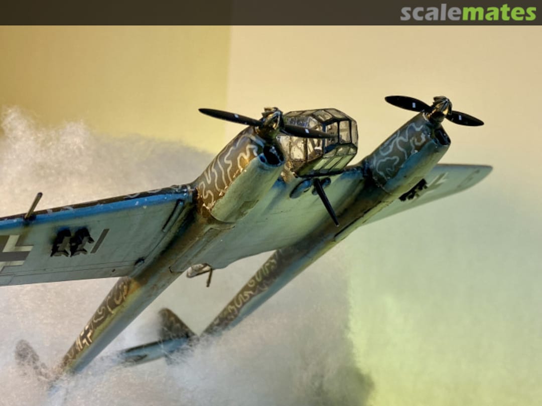 View album, image #1