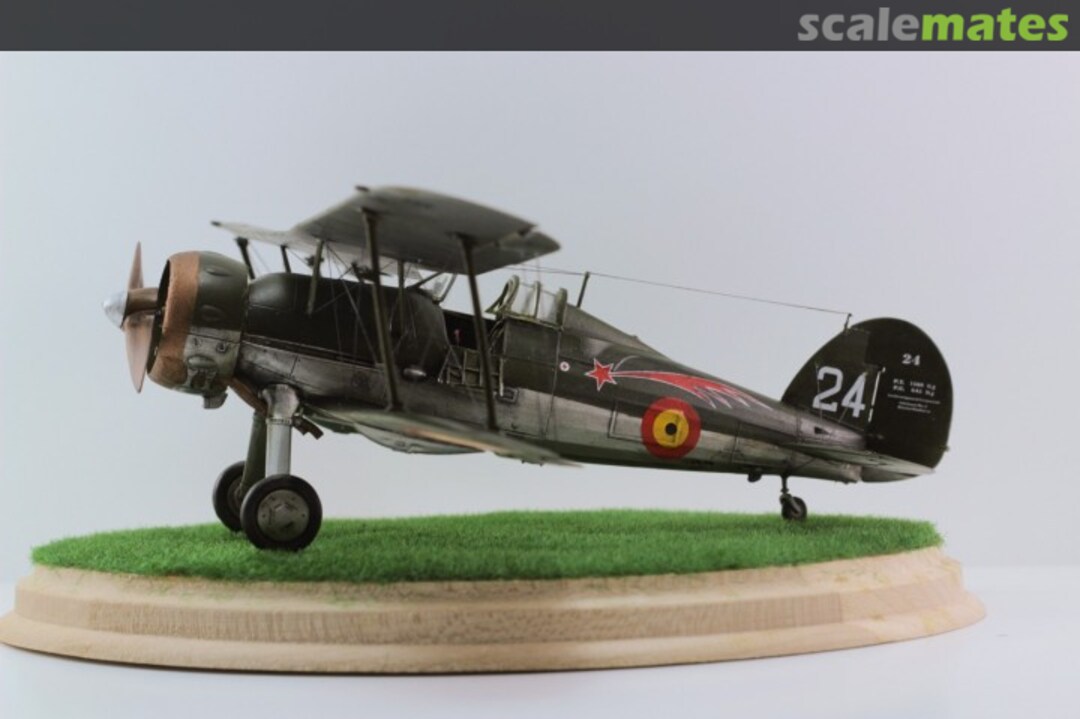 View album, image #1