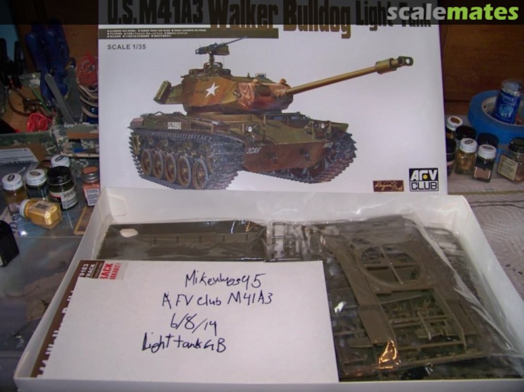 View album, image #1