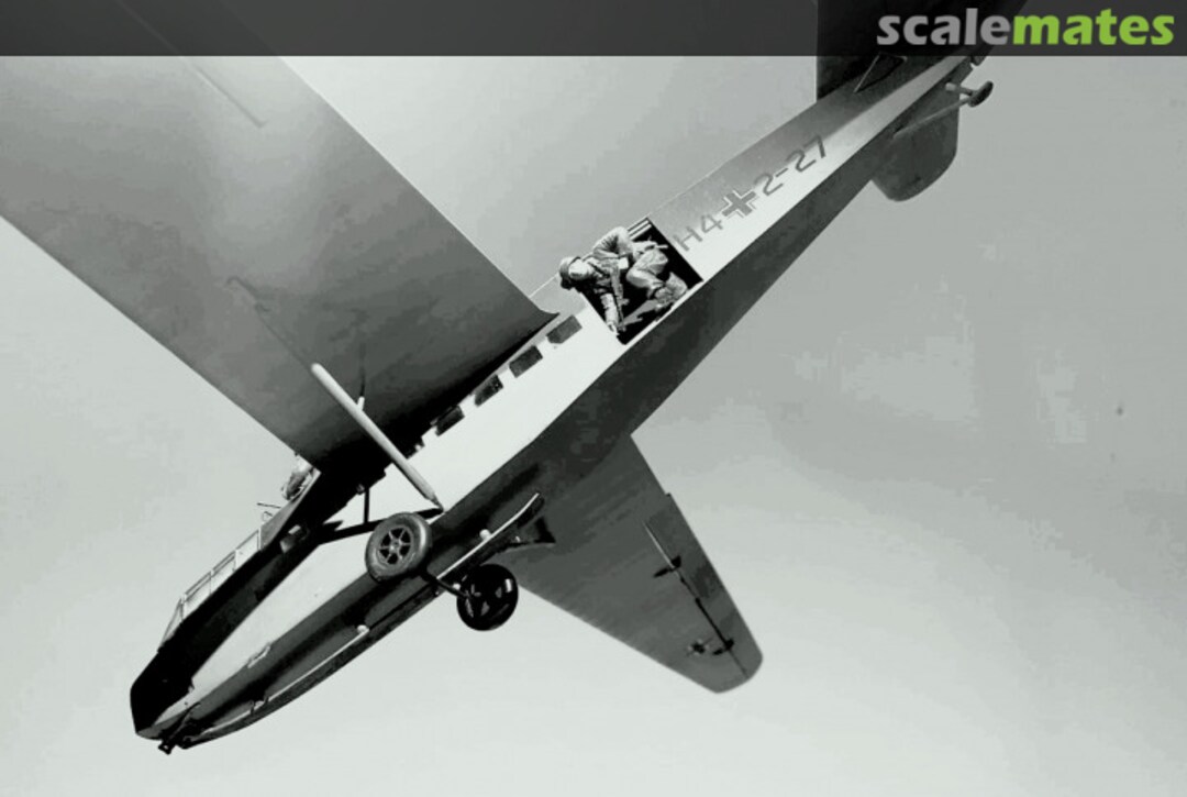 View album, image #1