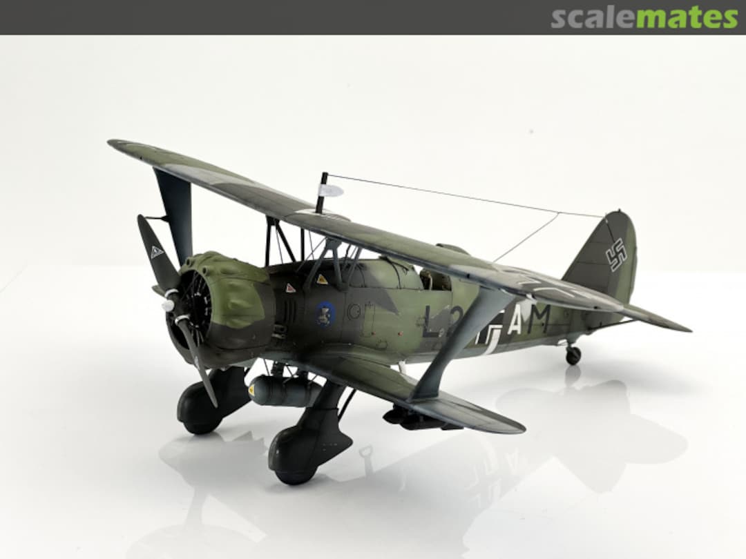 View album, image #1