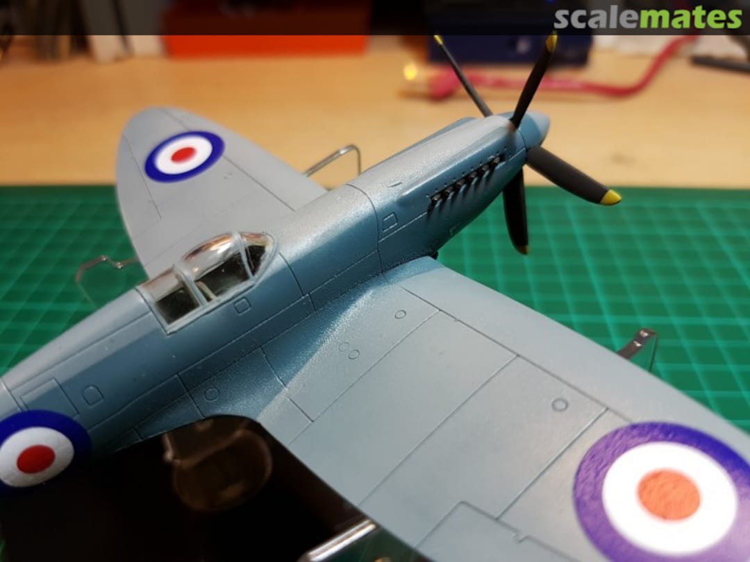 View album, image #1