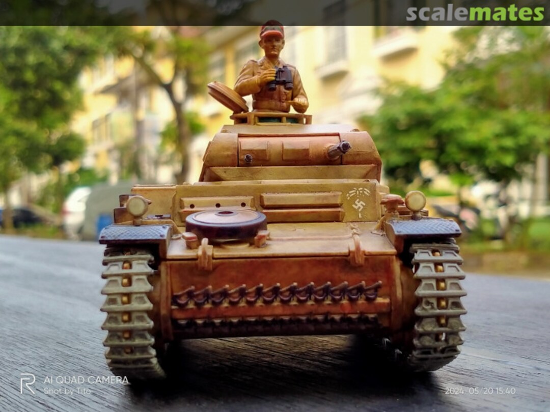 View album, image #11