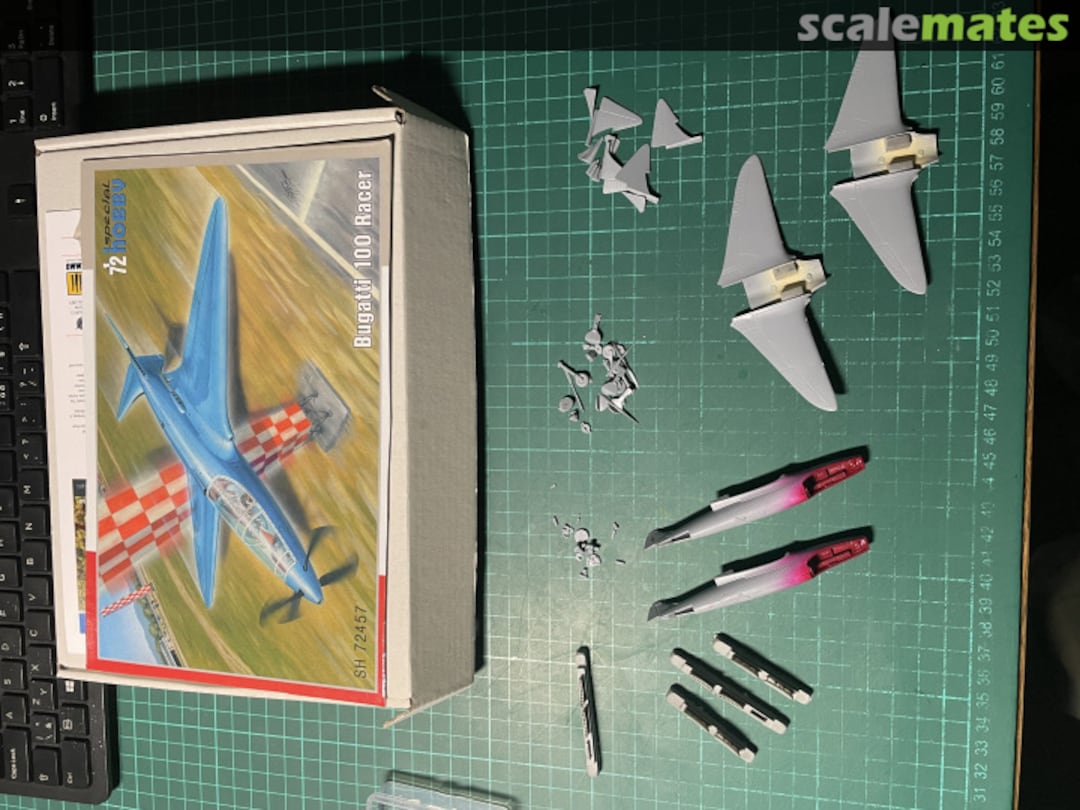 View album, image #1