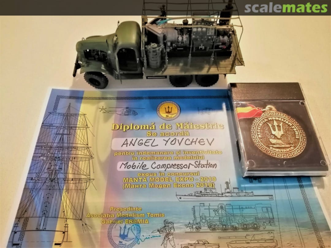 View album, image #1