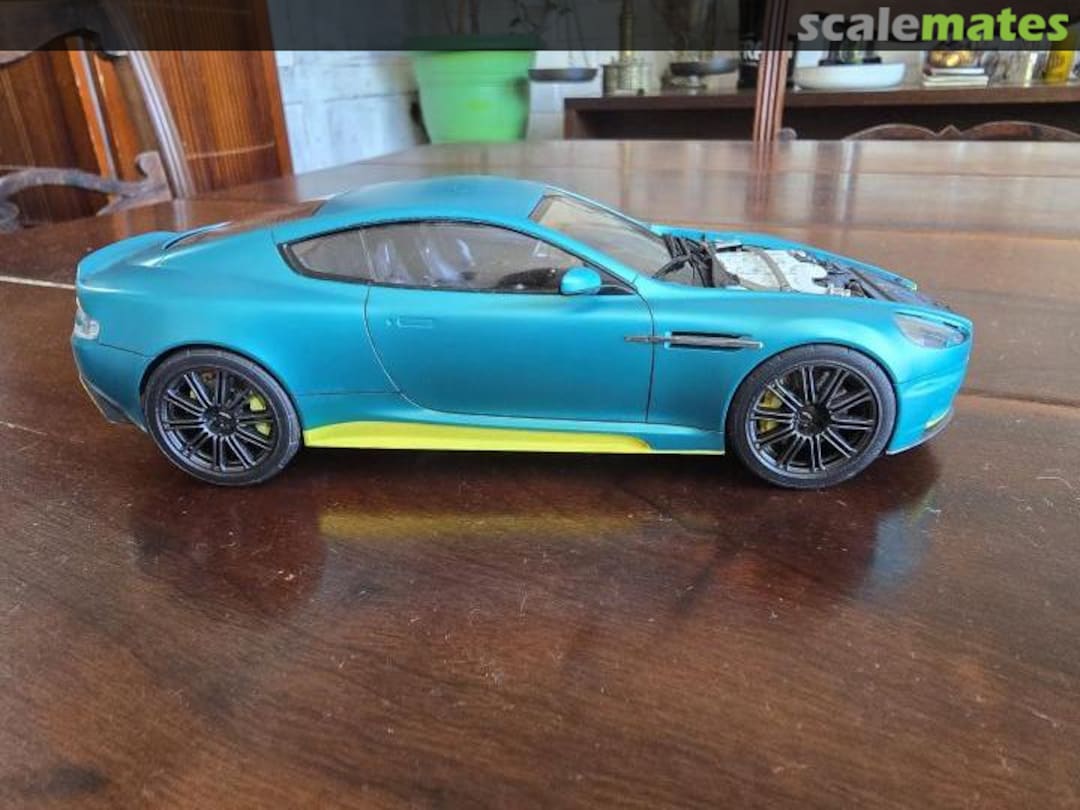 View album, image #1