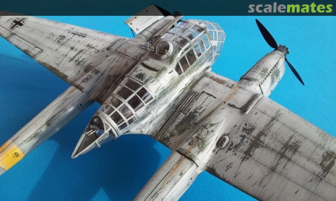 View album, image #1