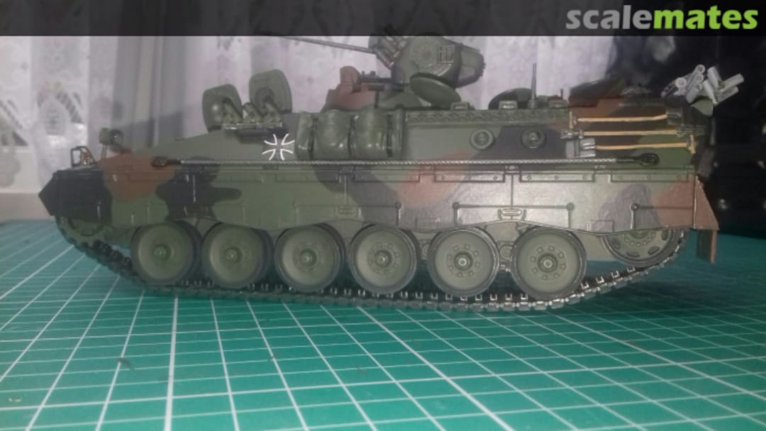 View album, image #1