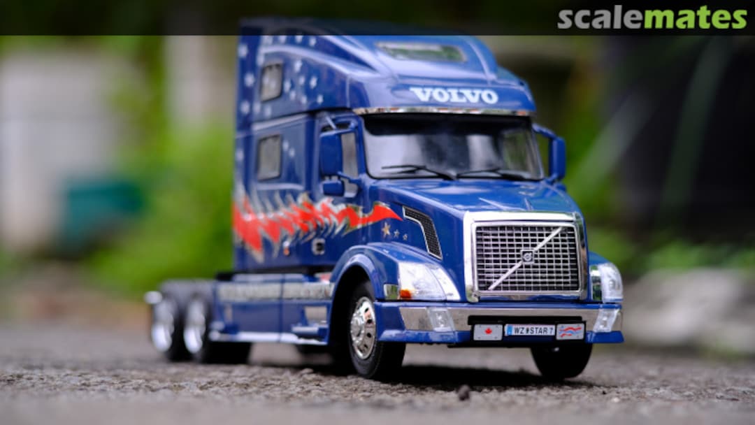 View album, image #1