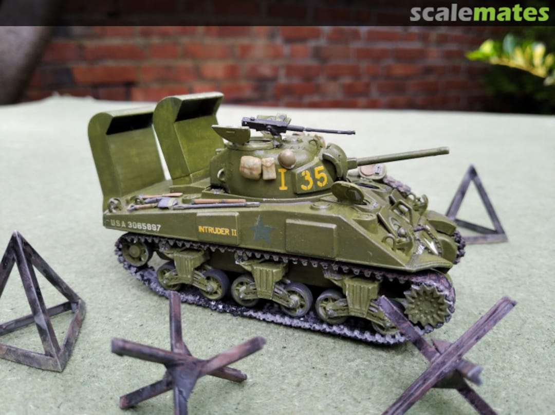 View album, image #1