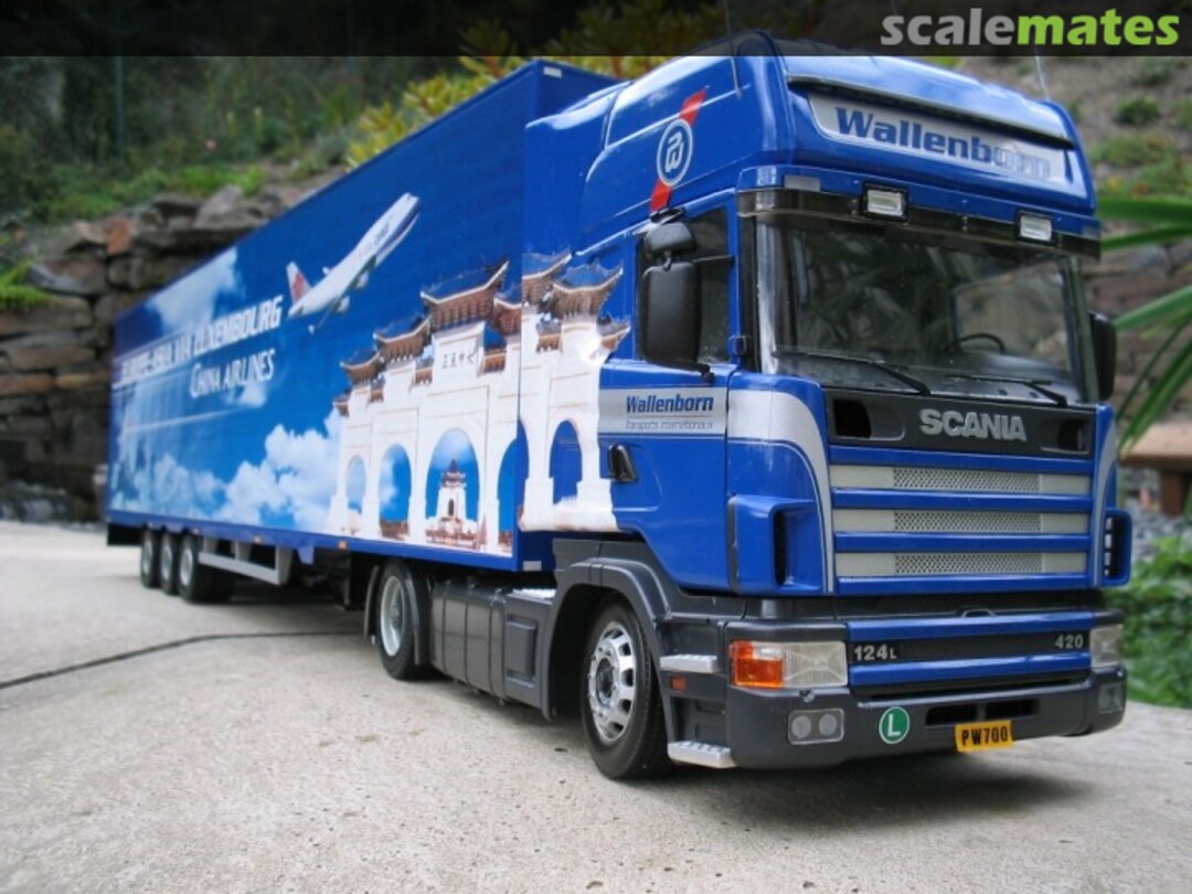 View album, image #1