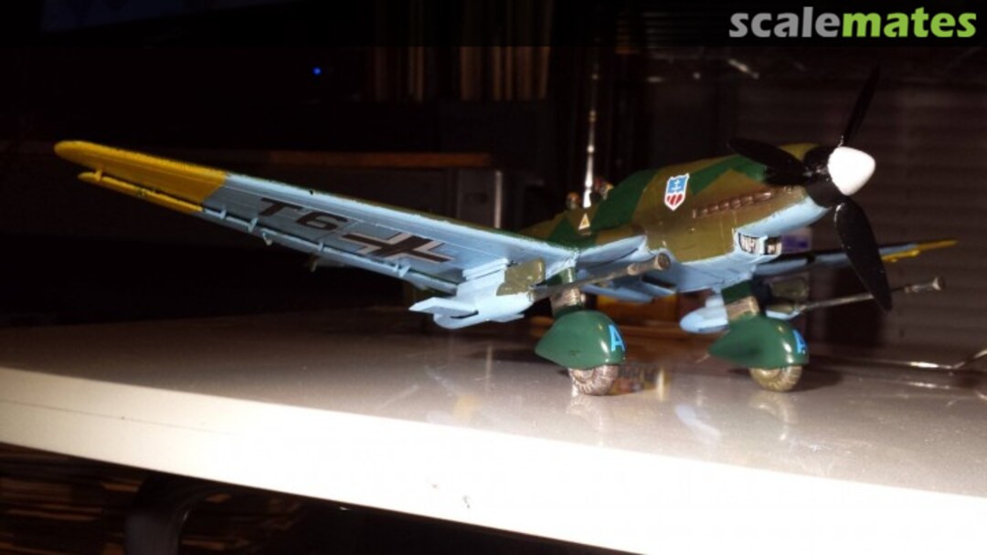 View album, image #1