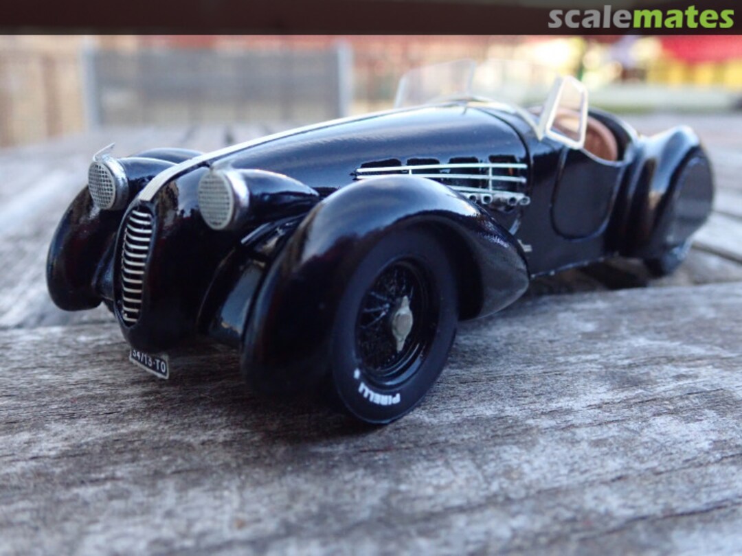 View album, image #2