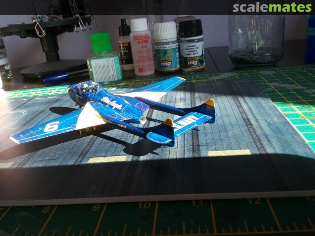 View album, image #1