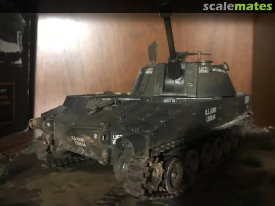 View album, image #1