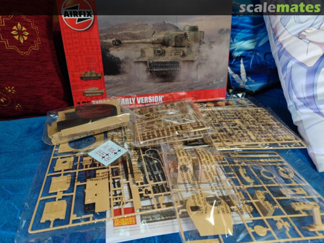 View album, image #1