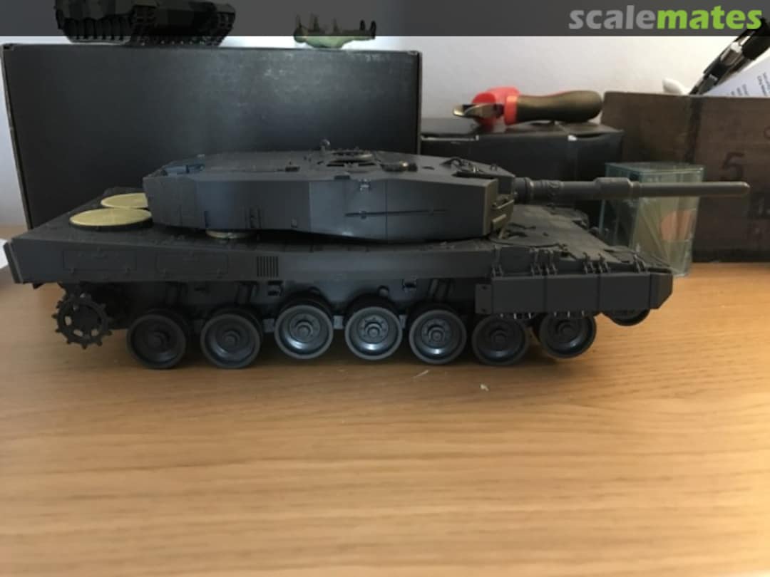 View album, image #1