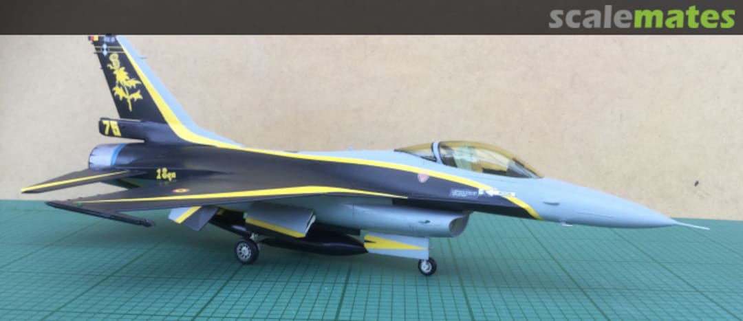 View album, image #1