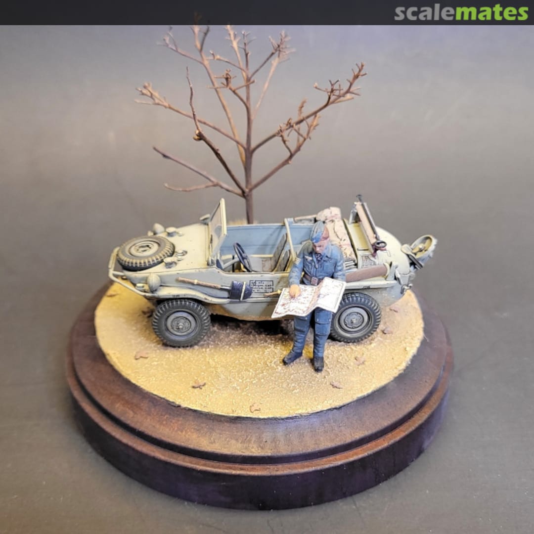 View album, image #1