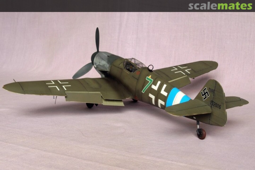 View album, image #1