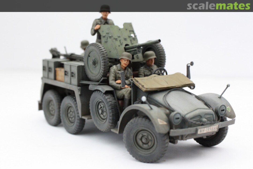 View album, image #1