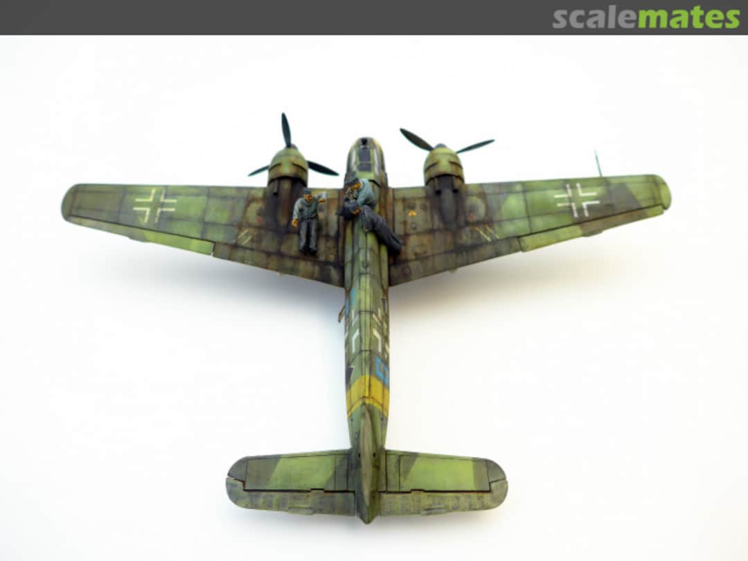 View album, image #1