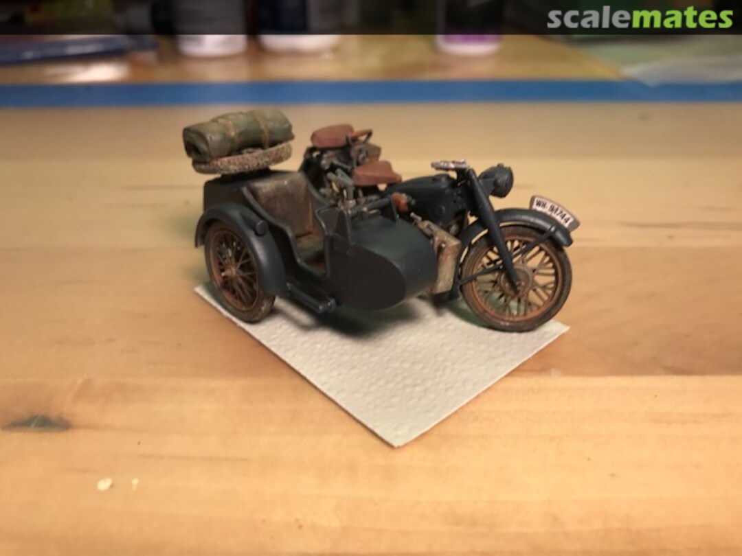 View album, image #1