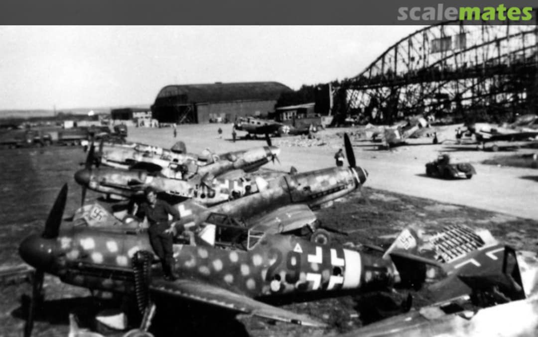 View album, image #1