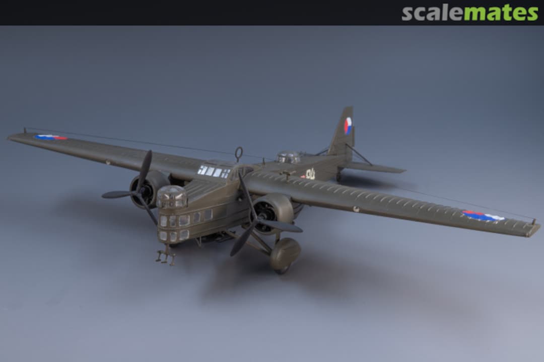 View album, image #6