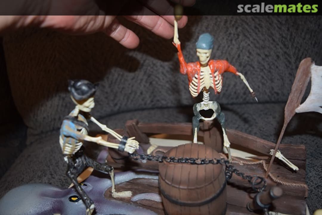 View album, image #1