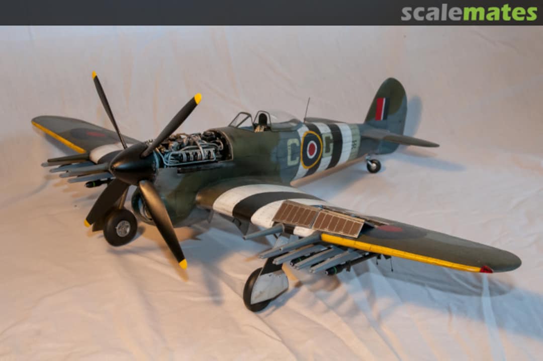 View album, image #1