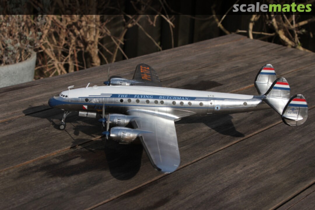 View album, image #2