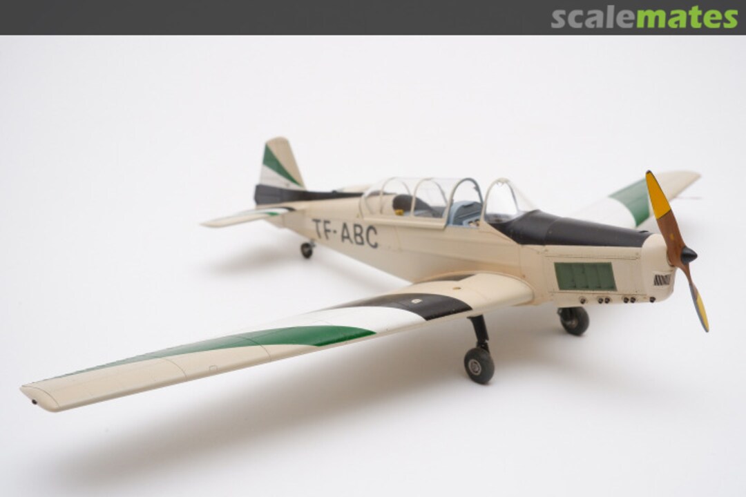 View album, image #1