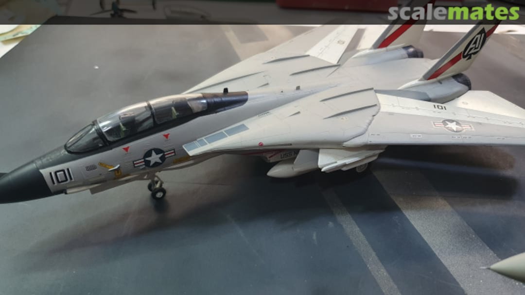 View album, image #1