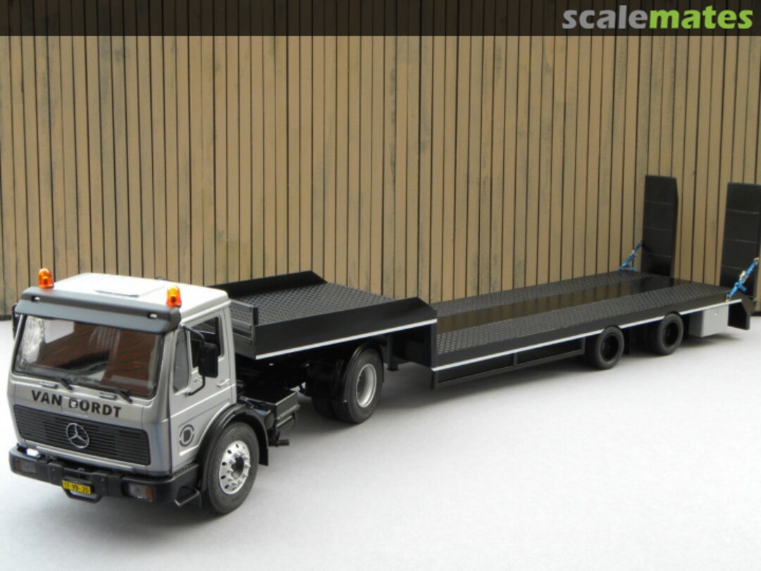 View album, image #31