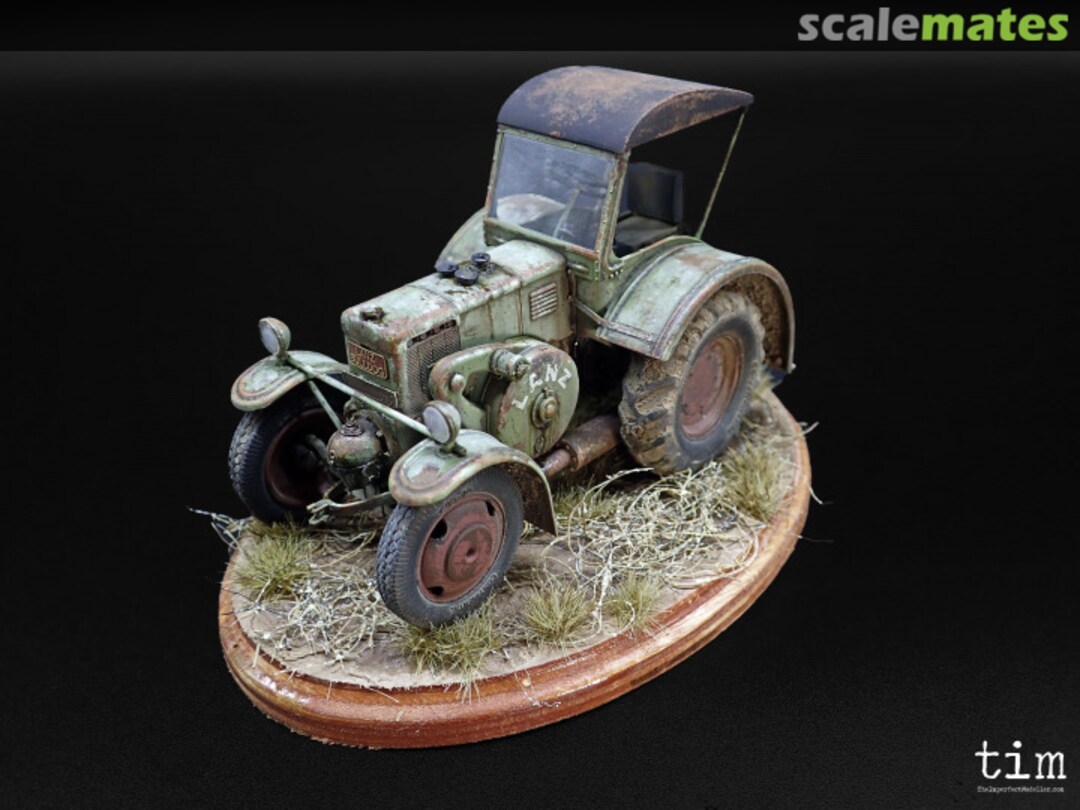 View album, image #1