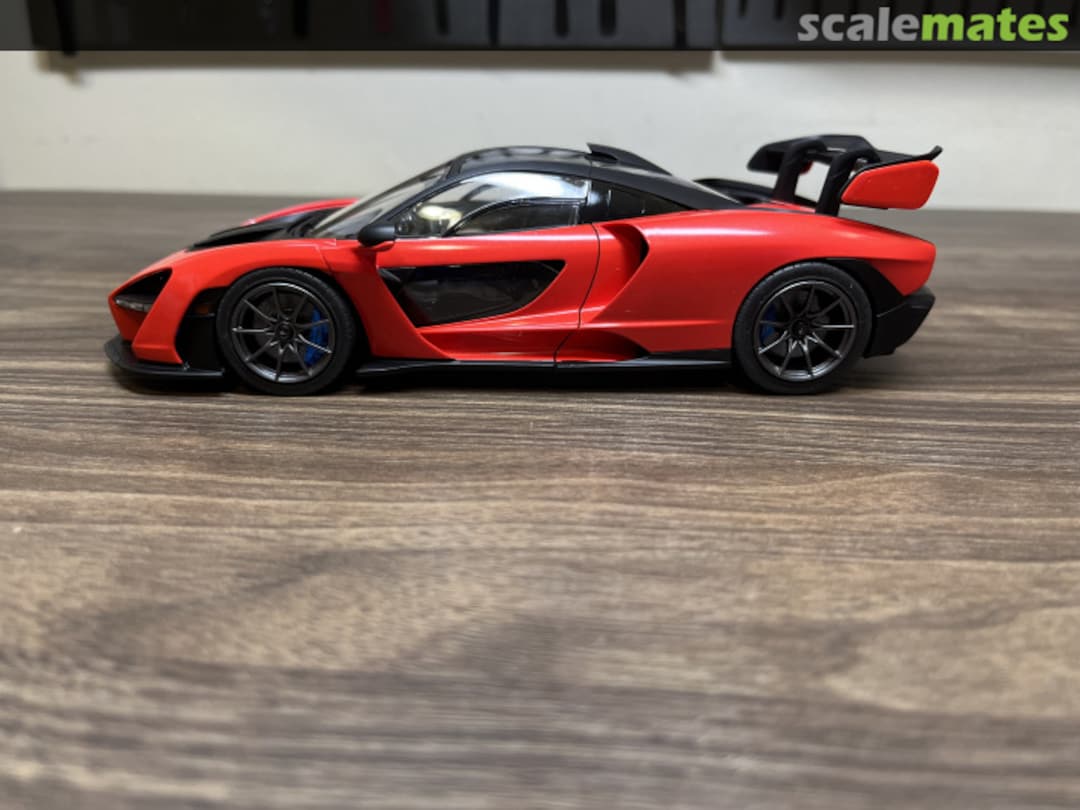 View album, image #1