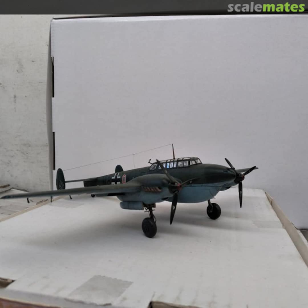 View album, image #1