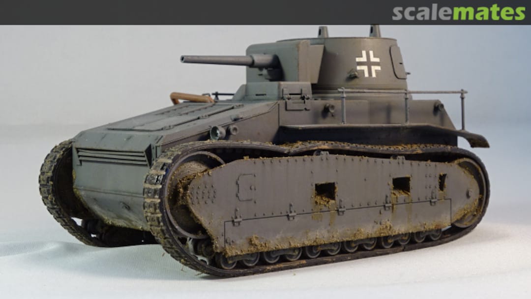 View album, image #3