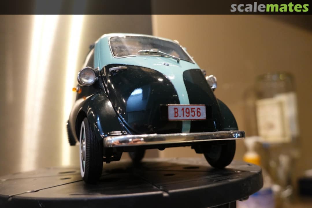 View album, image #1