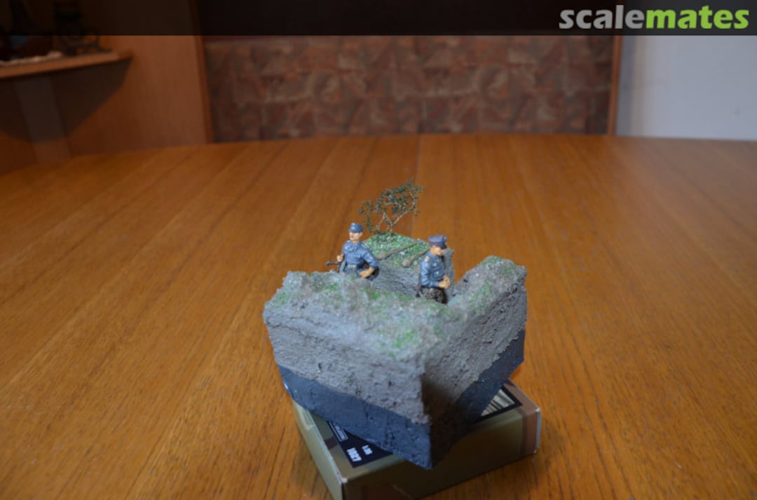 View album, image #1