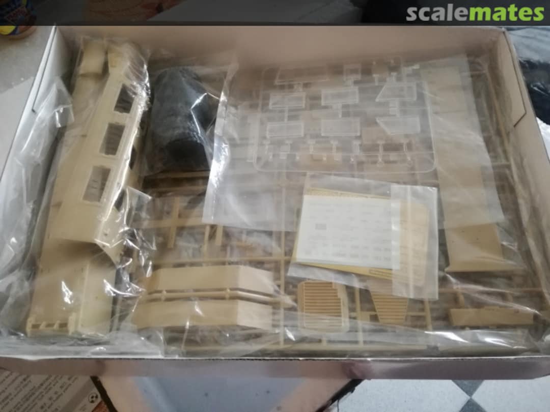 View album, image #1