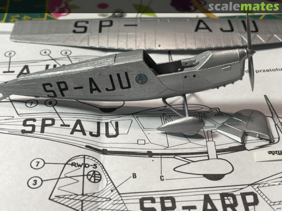 View album, image #1